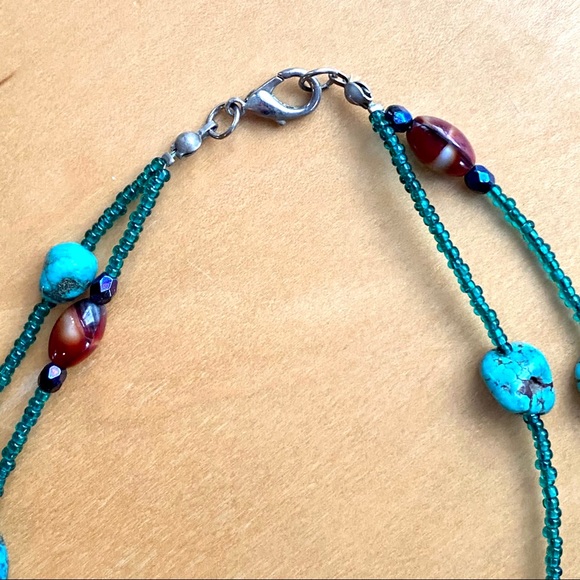 Turquoise and glass bead necklace - Picture 6 of 8